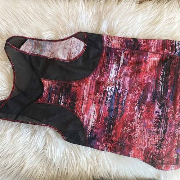 Lululemon tank top - Picture 4 of 7